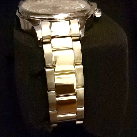 INVICTA Women's Angel Watch - Picture 3 of 4